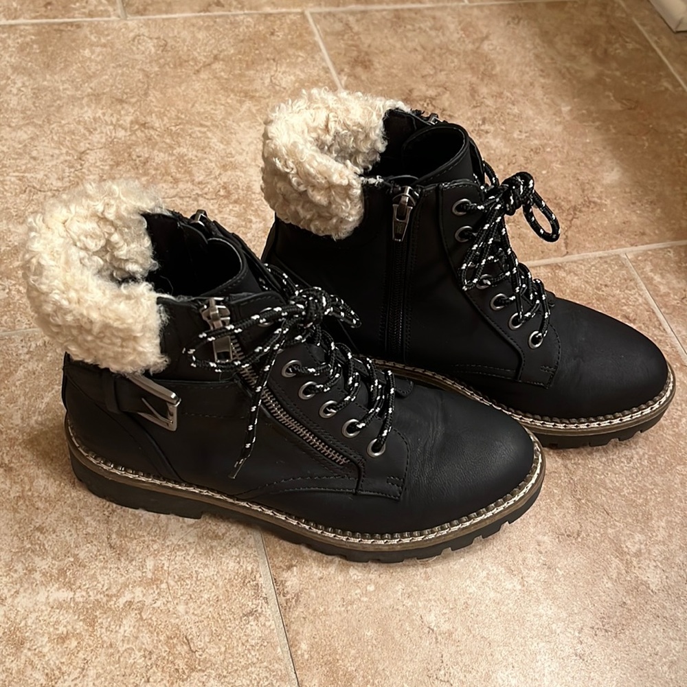 Universal Thread brand black hiking/combat boots from Target. Women’s size 6.